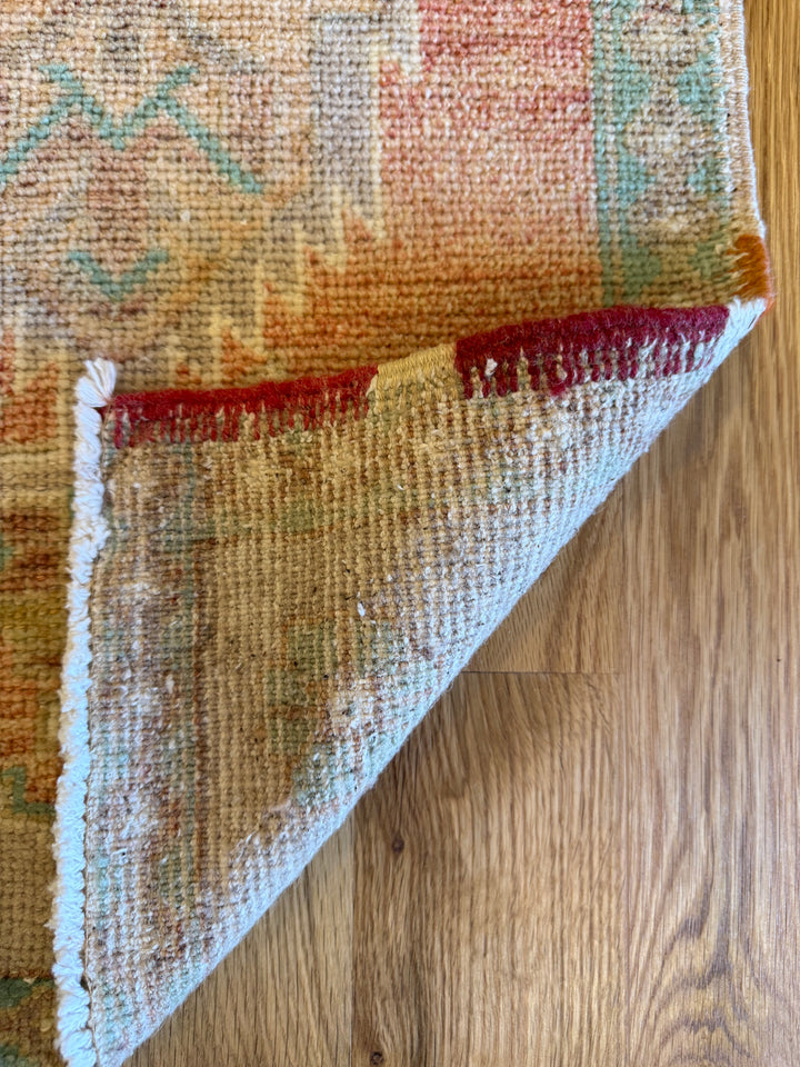 Yastik 1.7x3.7 - LillieKat Rugs