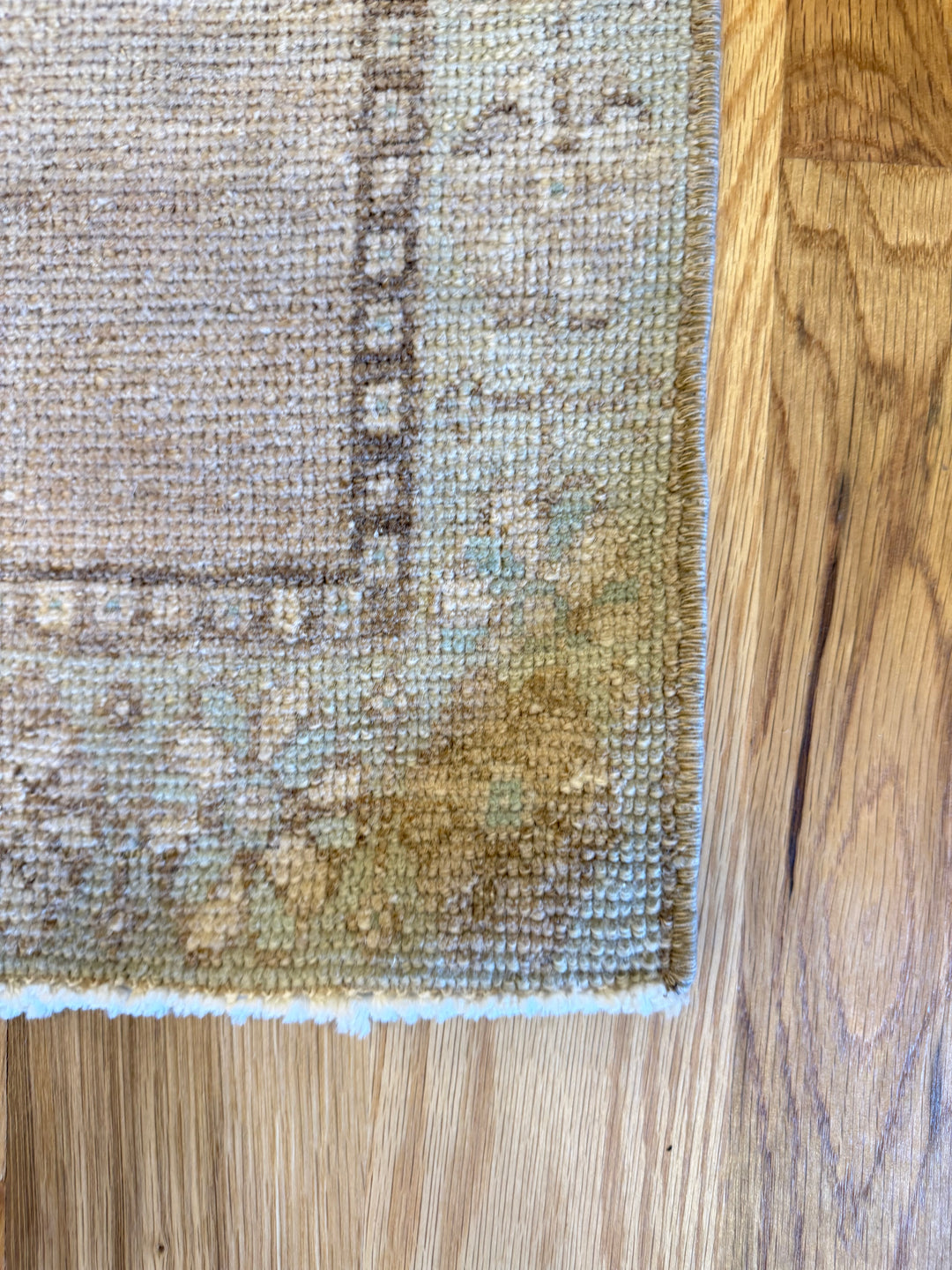 Yastik 1.6x4.1 - LillieKat Rugs