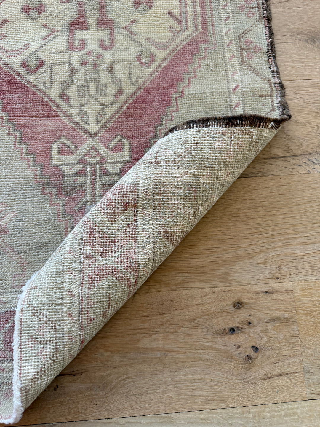 Yastik 1.8x3.6 - LillieKat Rugs