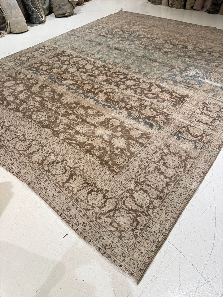 Kashan (Persian) 10.0x12.10 - LillieKat Rugs