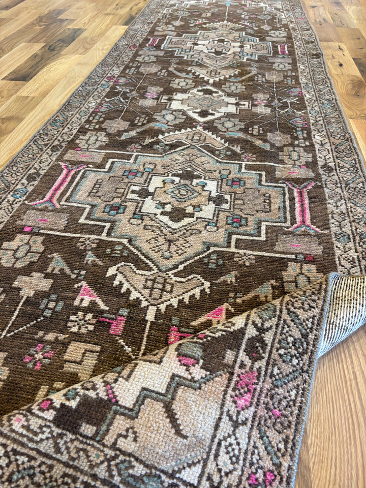 Hamadan Runner 2.9x8.10