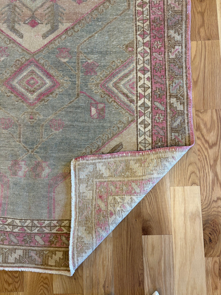 Sarab (Persia) Runner 3.6x9.6