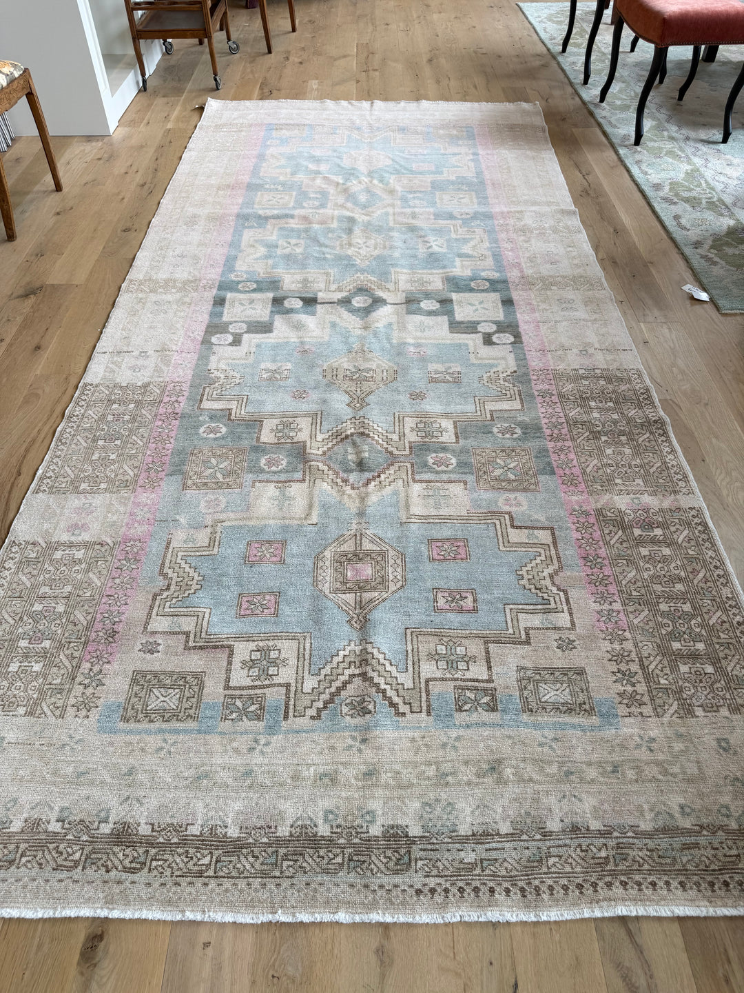 Ardebil Gallery Runner 5.2x12.0