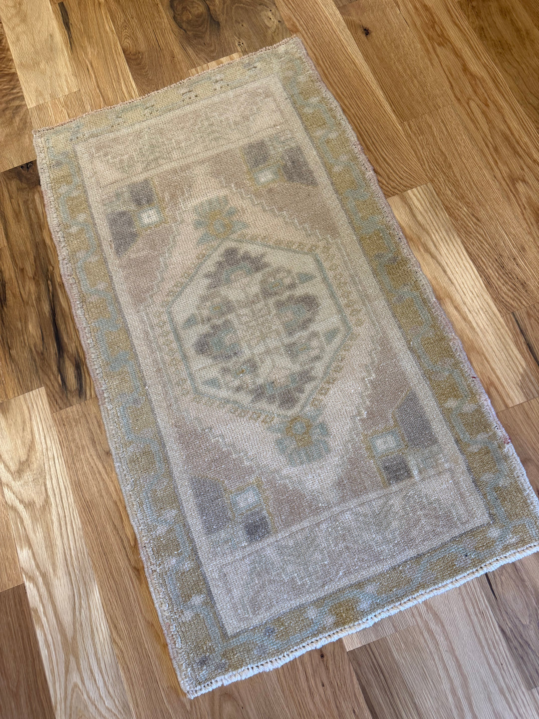 Yastik 1.10x3.2 - LillieKat Rugs