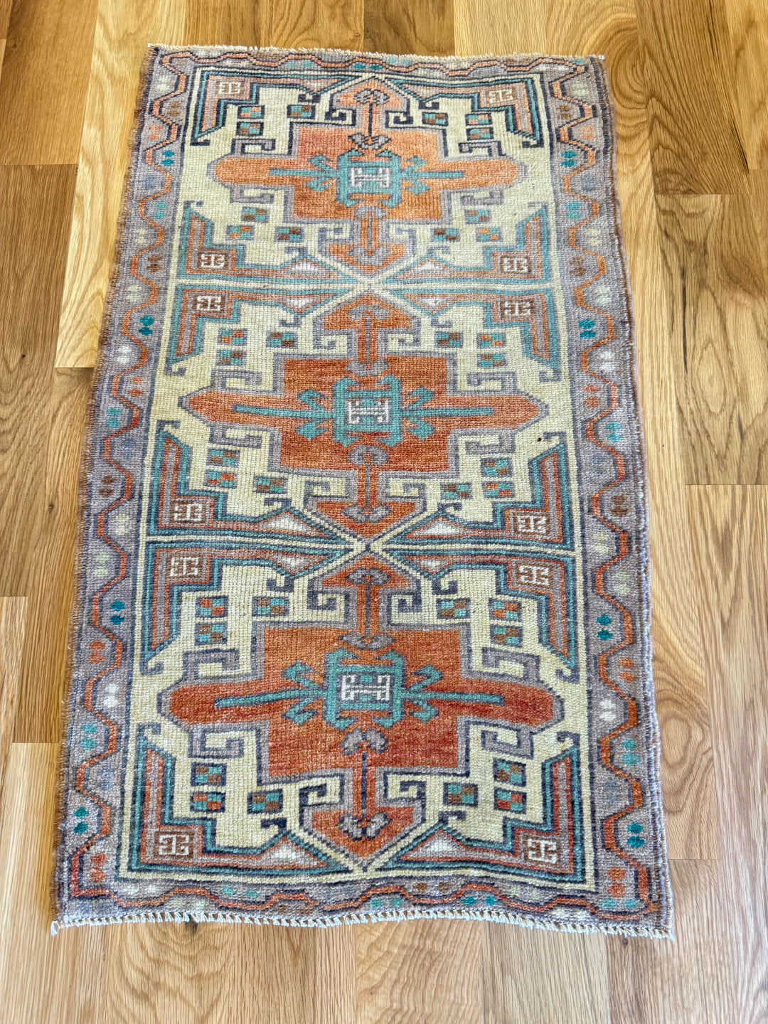 Yastik 1.9x2.10 - LillieKat Rugs