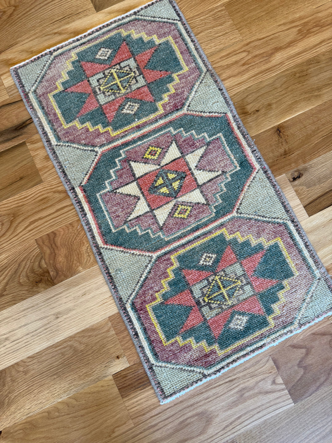 Yastik 1.4x2.6 - LillieKat Rugs