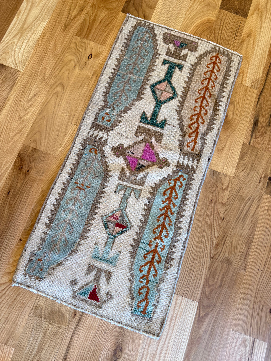 Yastik 1.4x2.11 - LillieKat Rugs