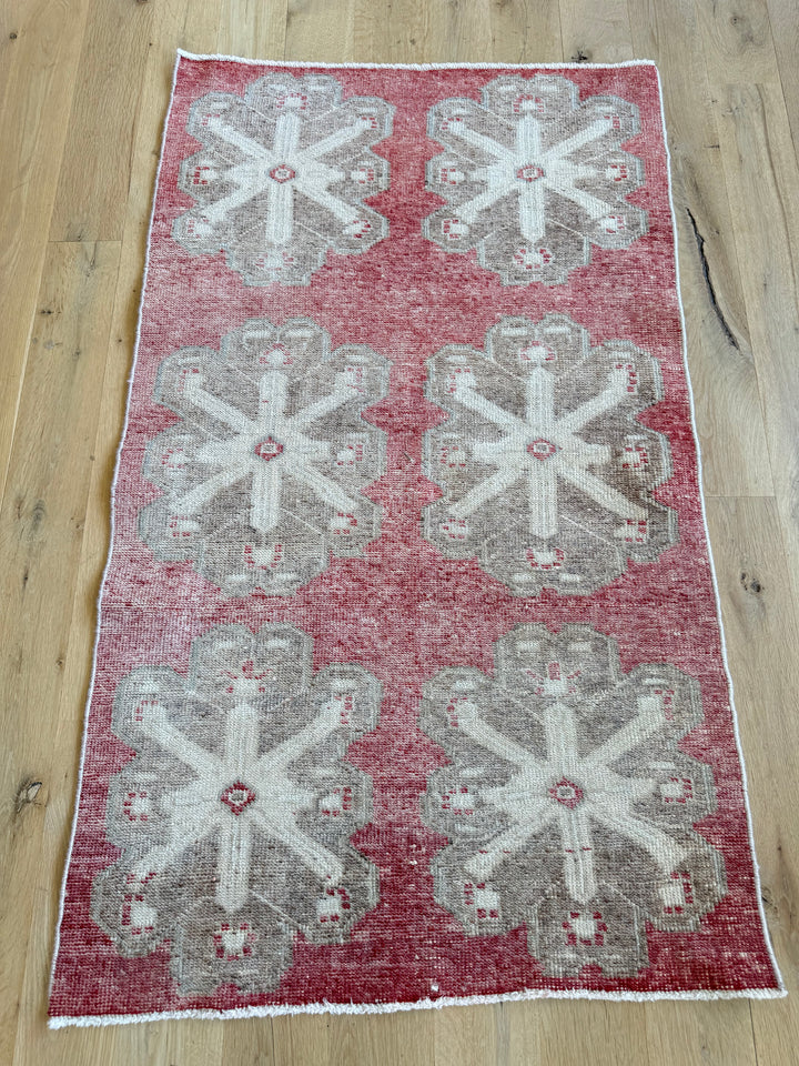 Anatolian 2.10x4.11 - LillieKat Rugs