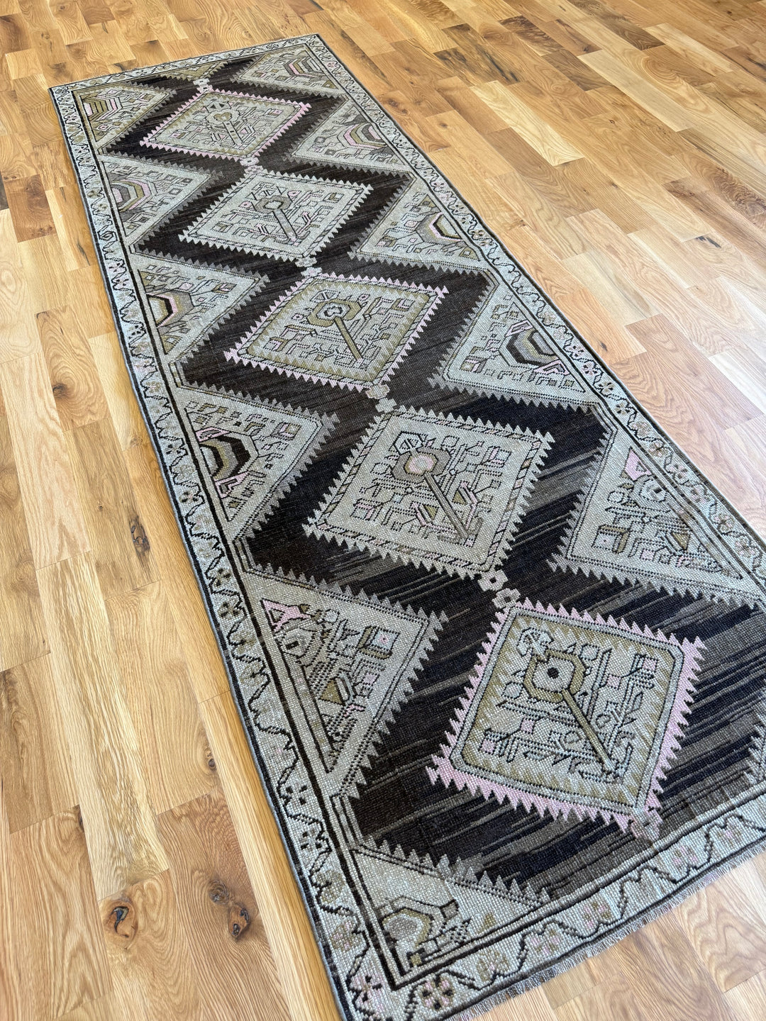 Persian Runner 3.2x9.1