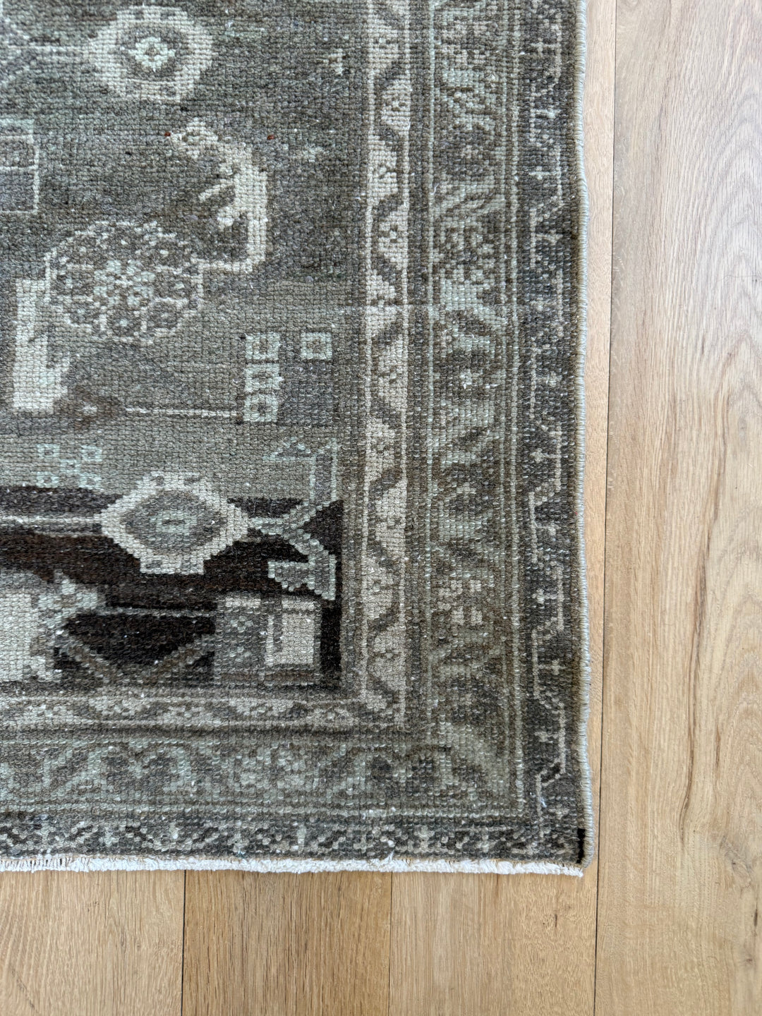 Hamadan Runner 3.2x6.10