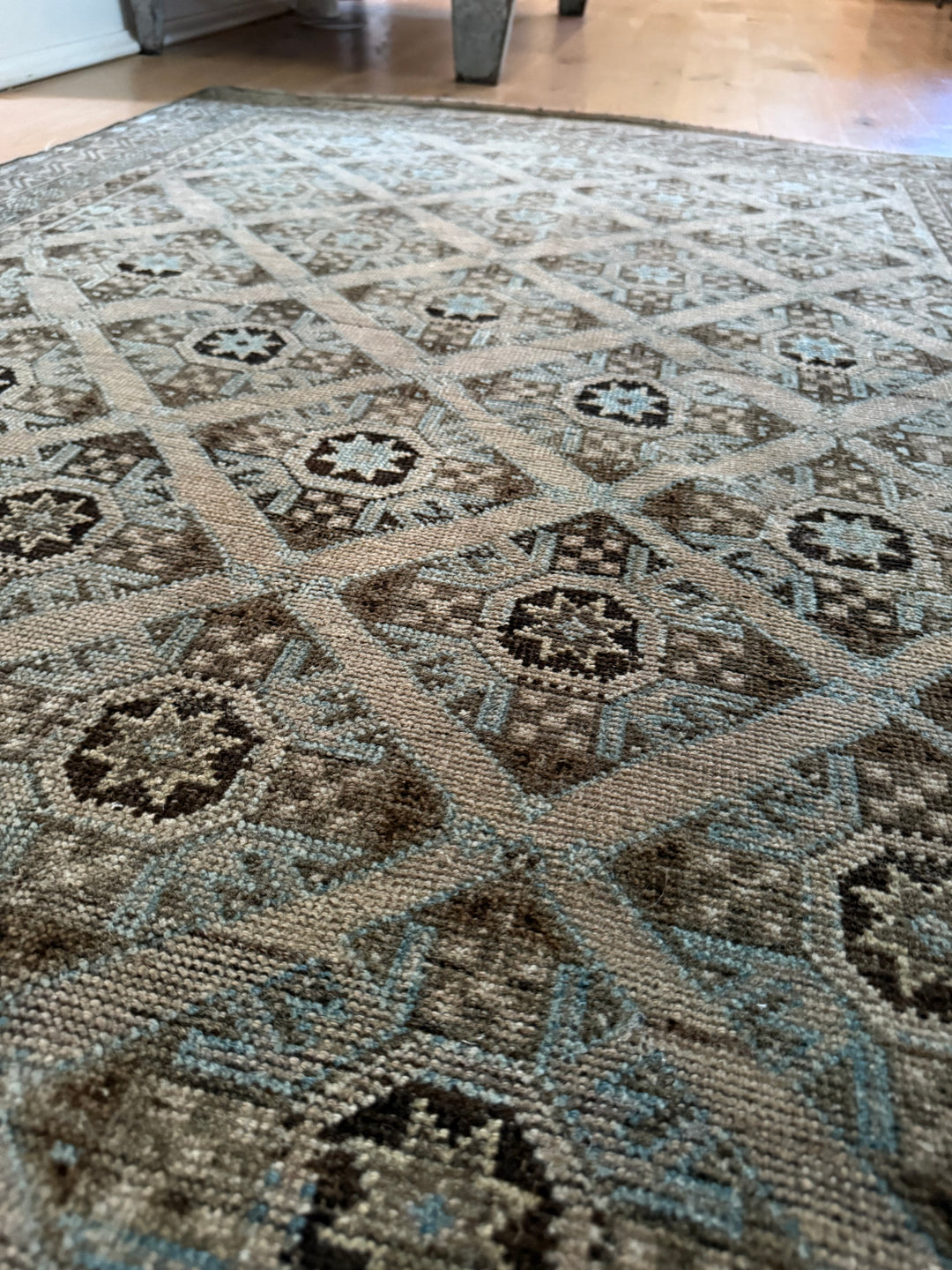 Baluch 3.8x5.10