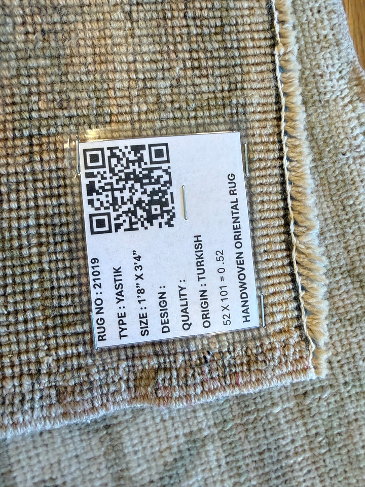 Yastik 1.7x3.7 - LillieKat Rugs