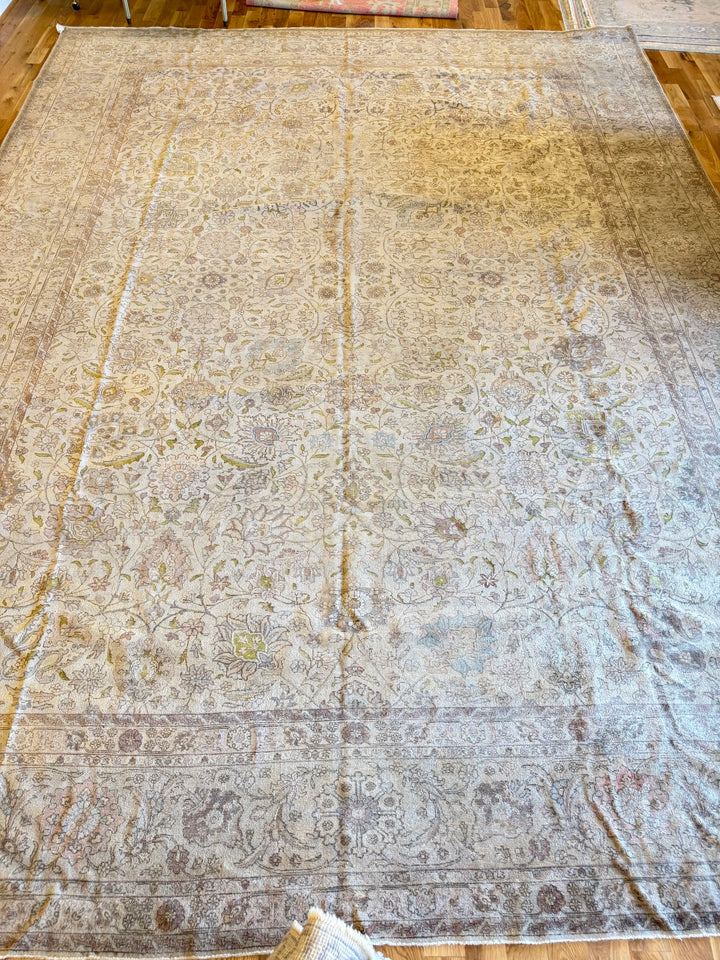 Tabriz 13.1x17.7