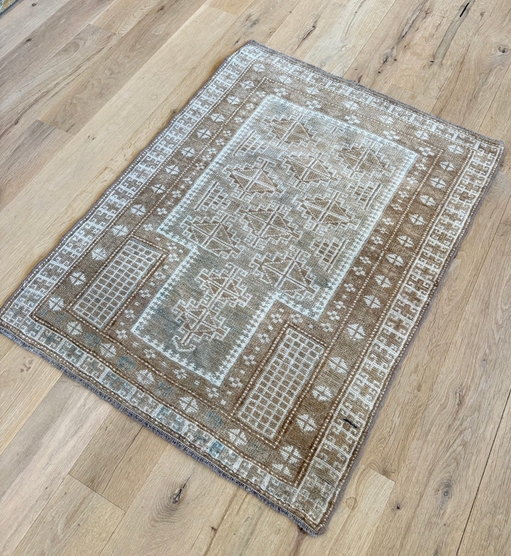 Beluch 2.7x3.3 - LillieKat Rugs