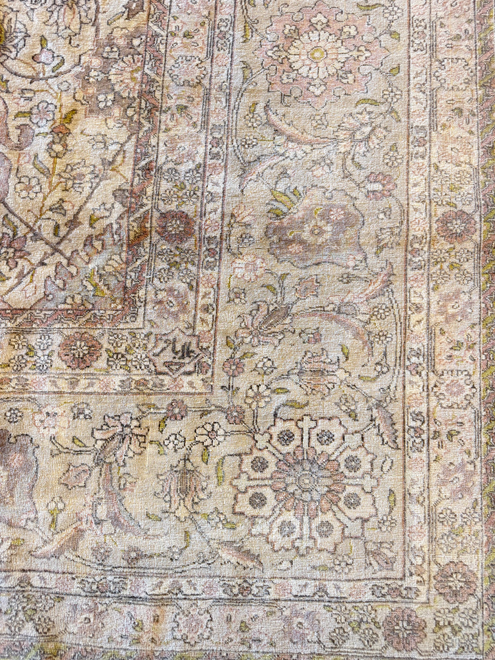 Tabriz 13.1x17.7