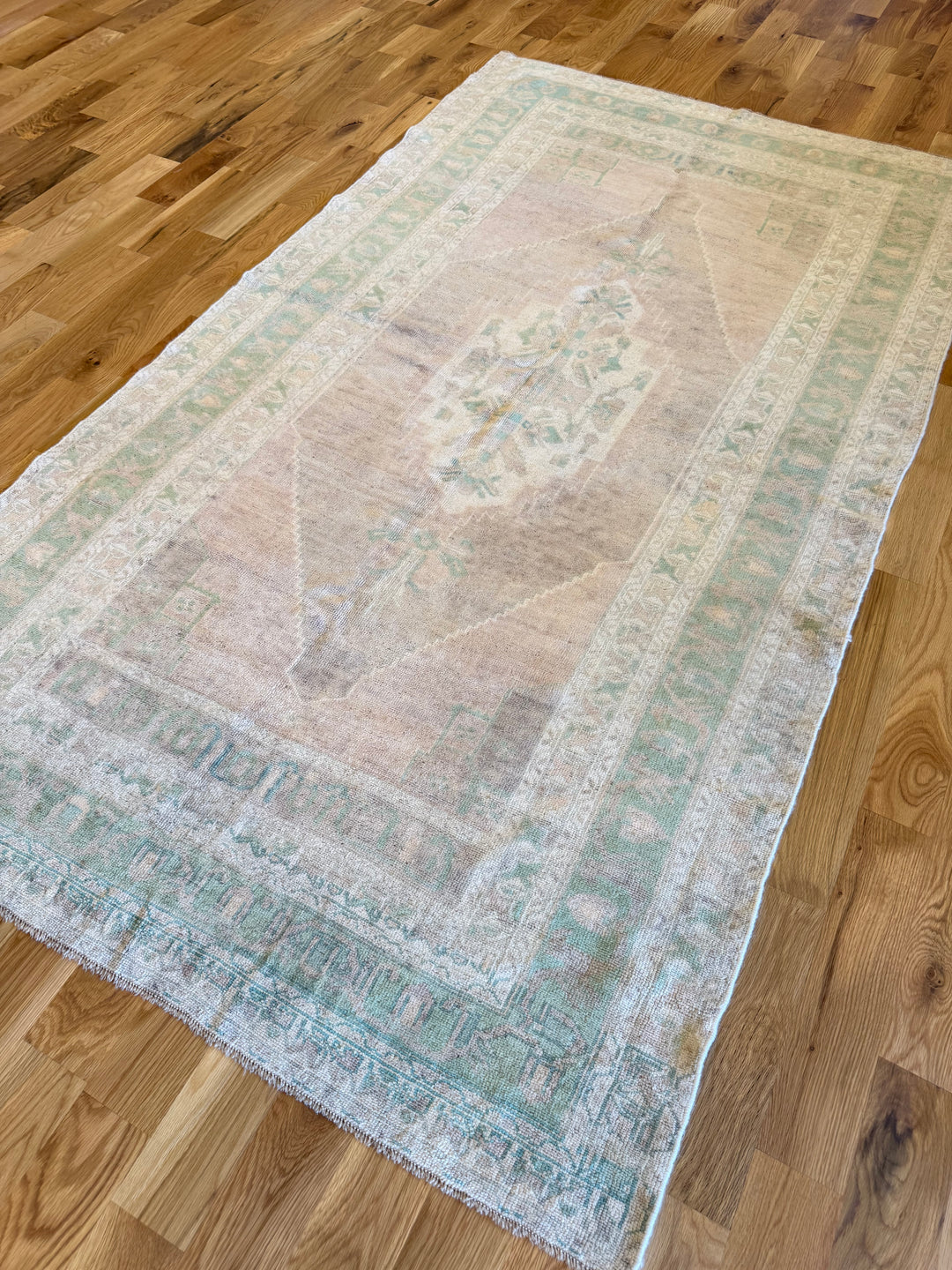 Anatolian 4.7x8.4 - LillieKat Rugs