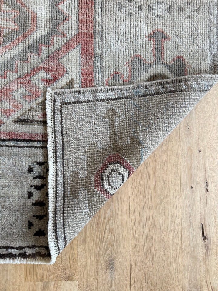 Oushak (OLD WOOL) 4.3x5.4