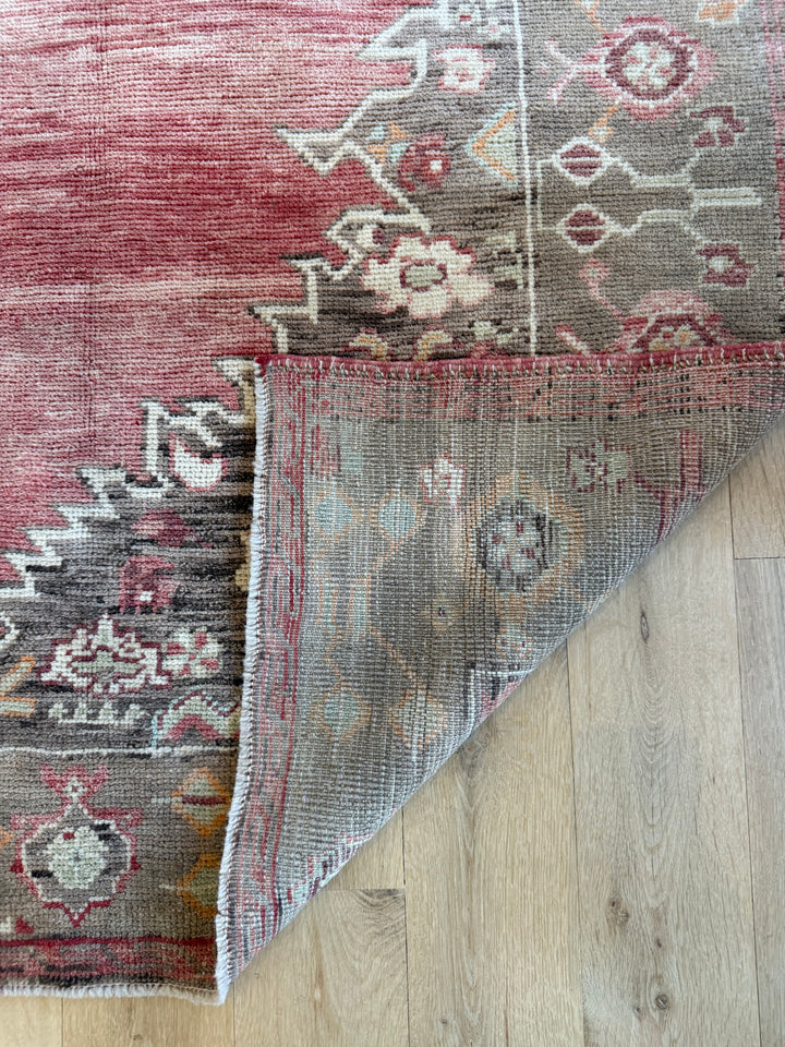 Anatolian 5.9x8.8 - LillieKat Rugs
