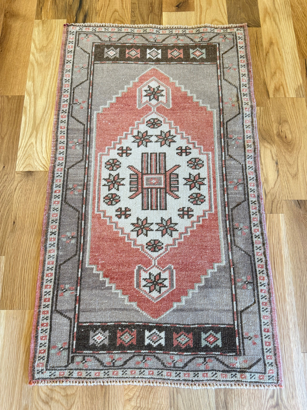 Yastik 1.11x3.3 - LillieKat Rugs