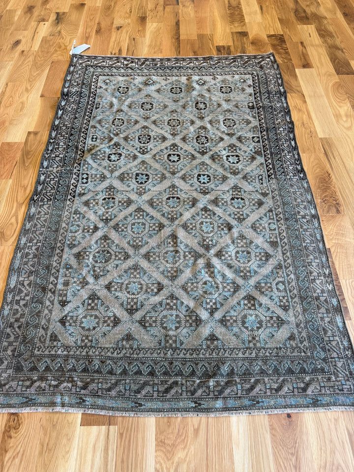 Baluch 3.8x5.10