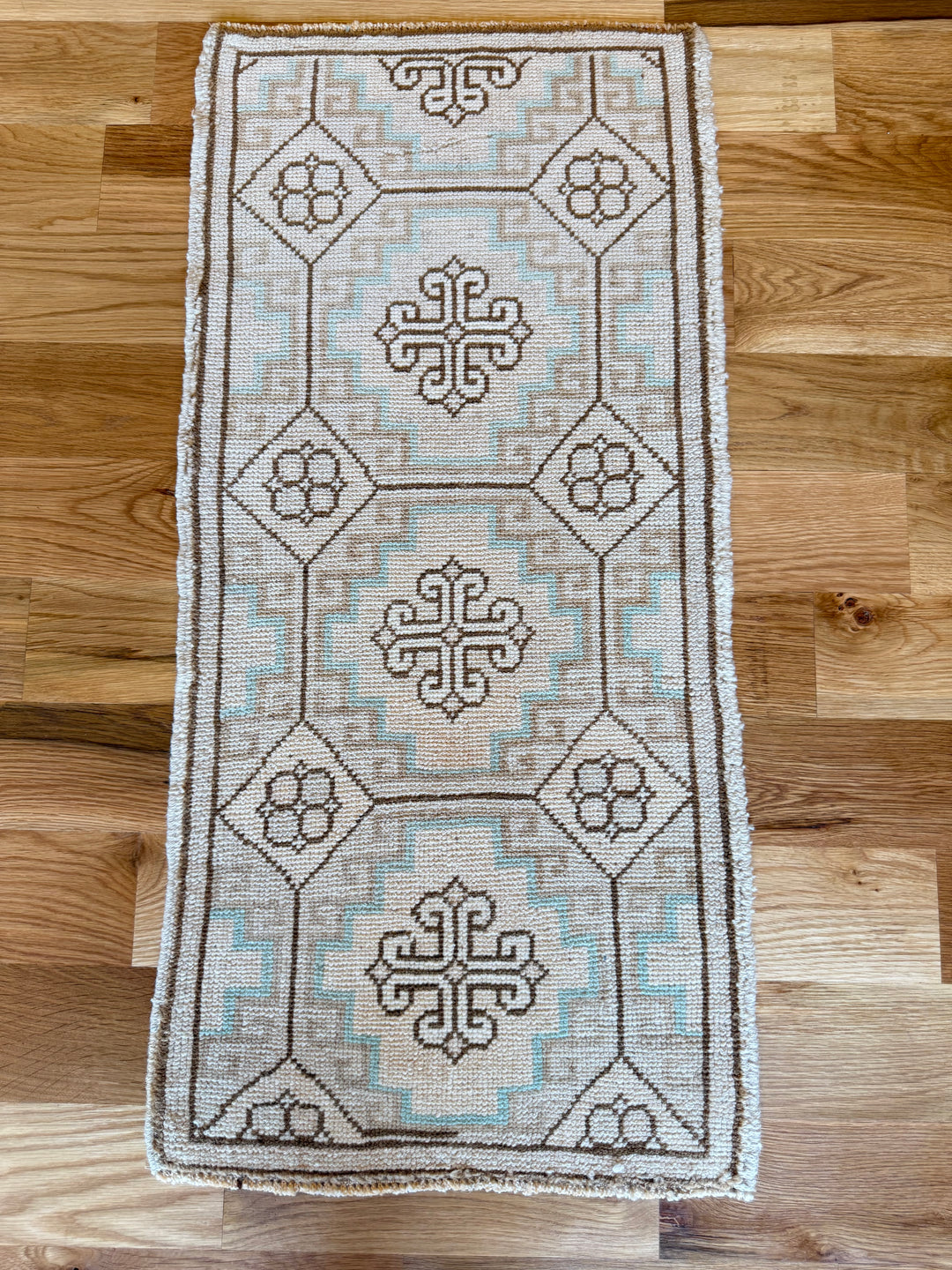 Yastik 1.6x3.2 - LillieKat Rugs