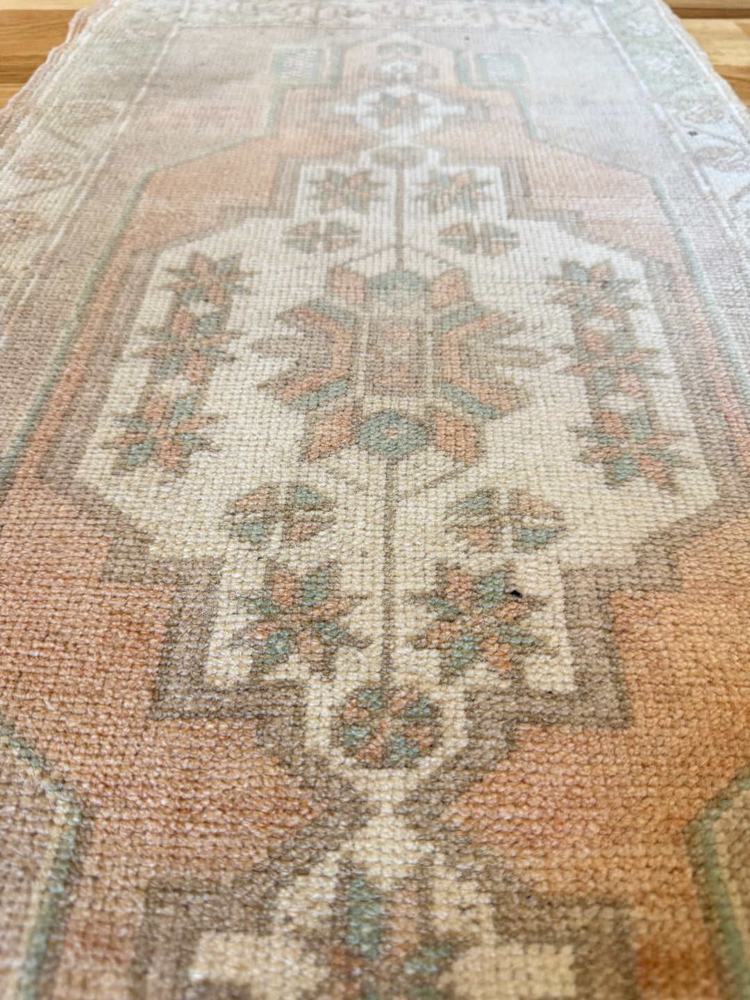 Yastik 1.7x3.3 - LillieKat Rugs