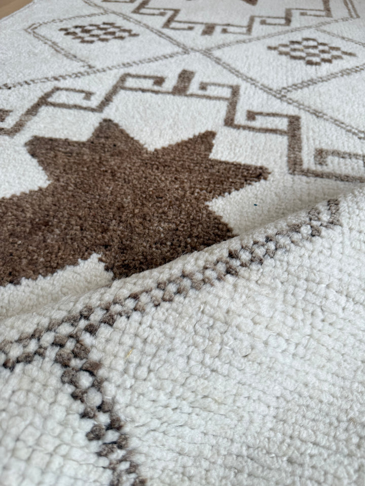 Herki Runner 3.2x11.2