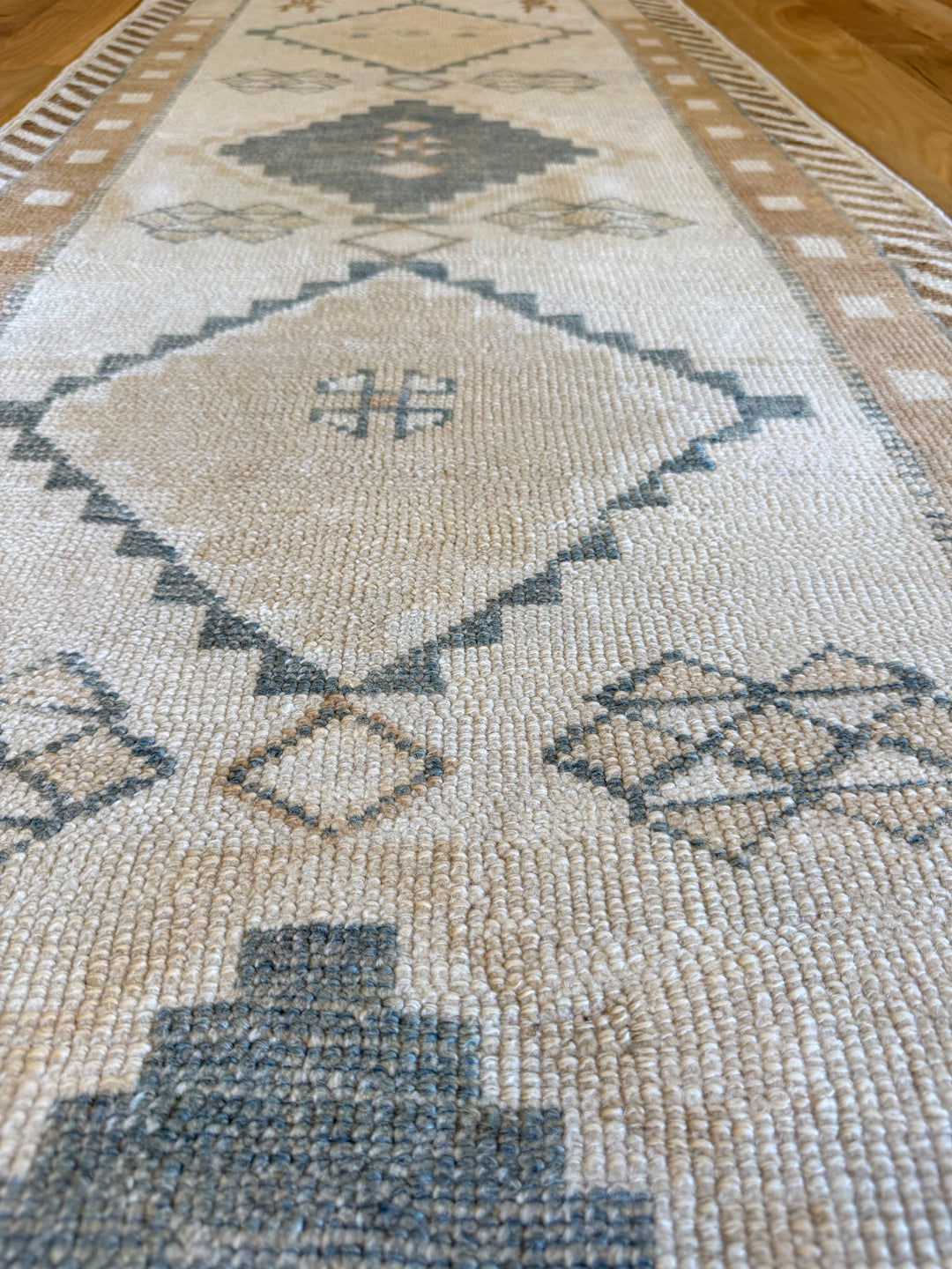 Gabbeh Runner 2.7x6.9