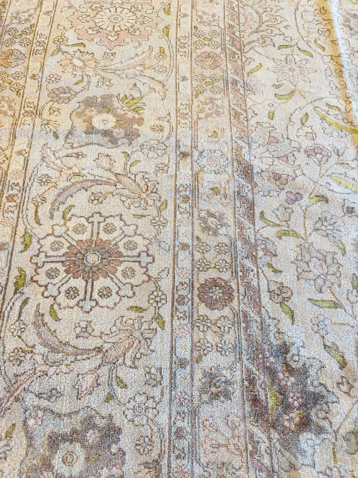Tabriz 13.1x17.7