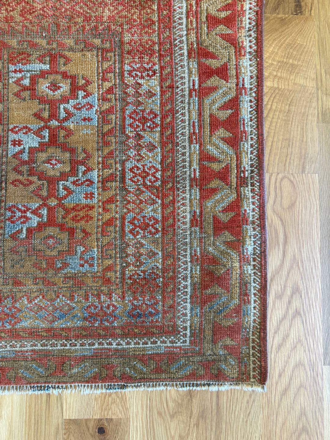 Belouch Runner 3.8x7.3