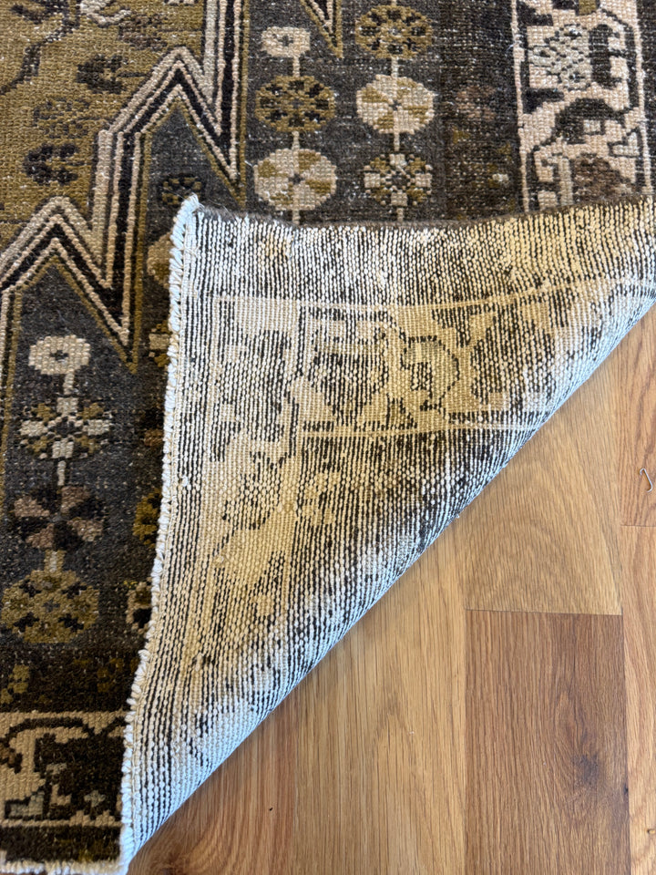 Mazlaghan 4.2x6.4