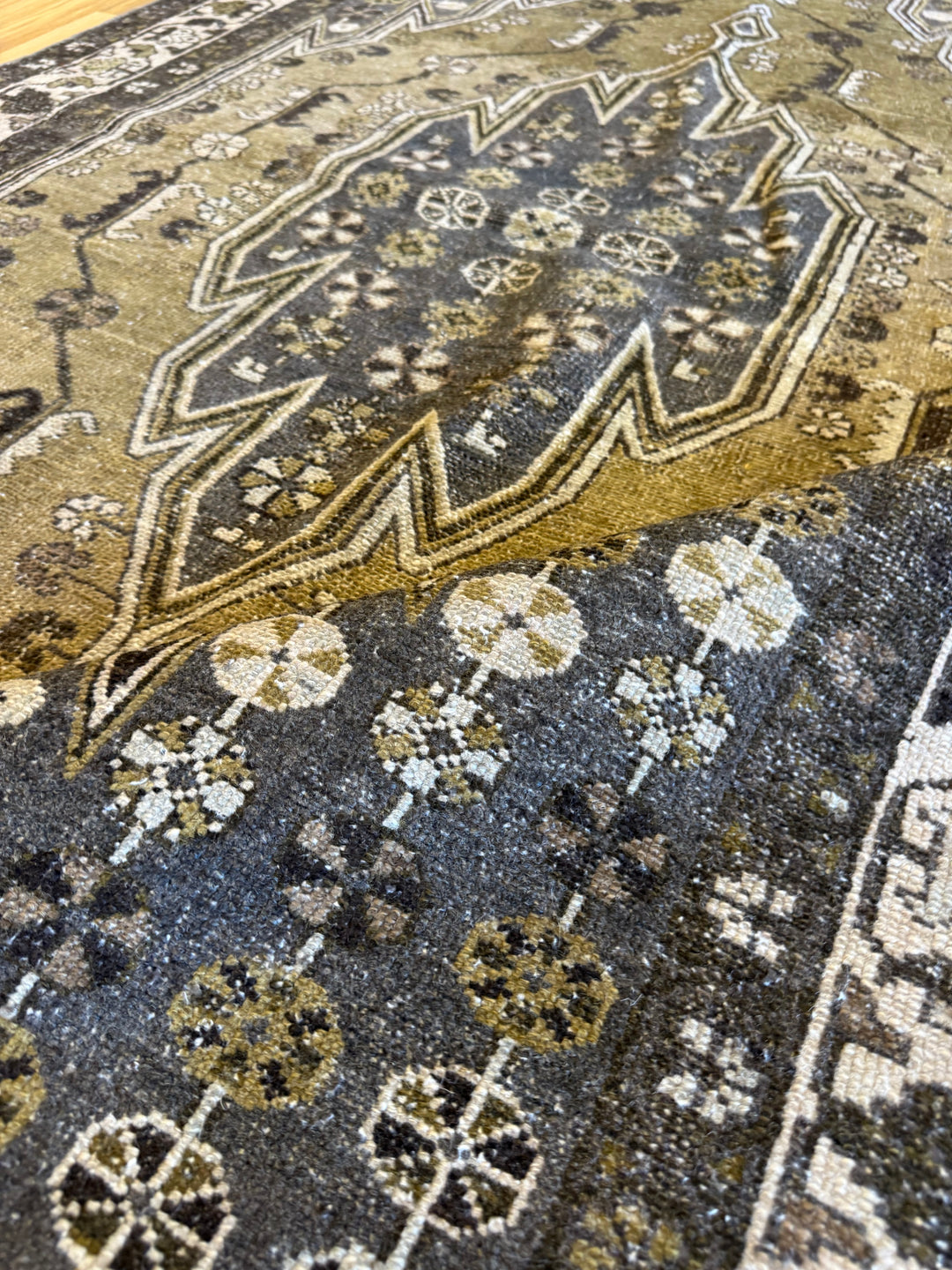 Mazlaghan 4.2x6.4