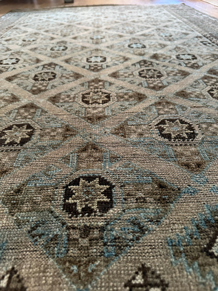 Baluch 3.8x5.10