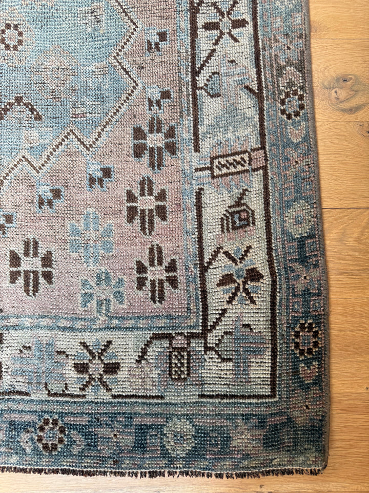 Kurdish Runner 4.3x9.0
