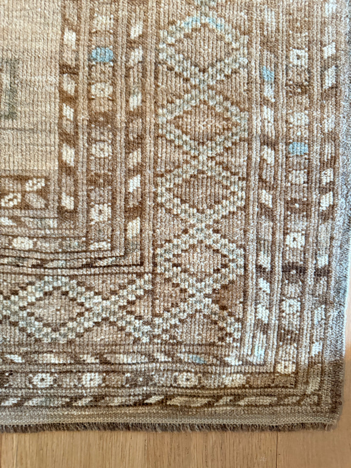 Afghan 3.8x5.5