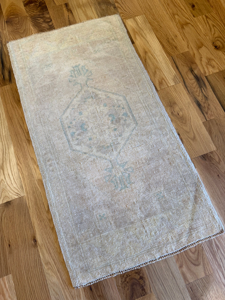 Yastik 1.10x2.10 - LillieKat Rugs