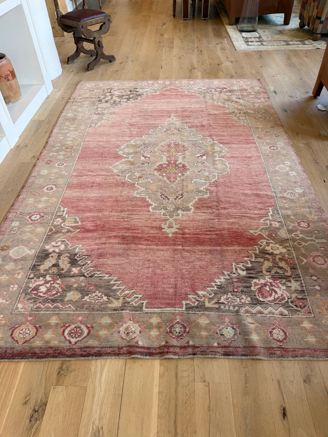 Anatolian 5.9x8.8 - LillieKat Rugs