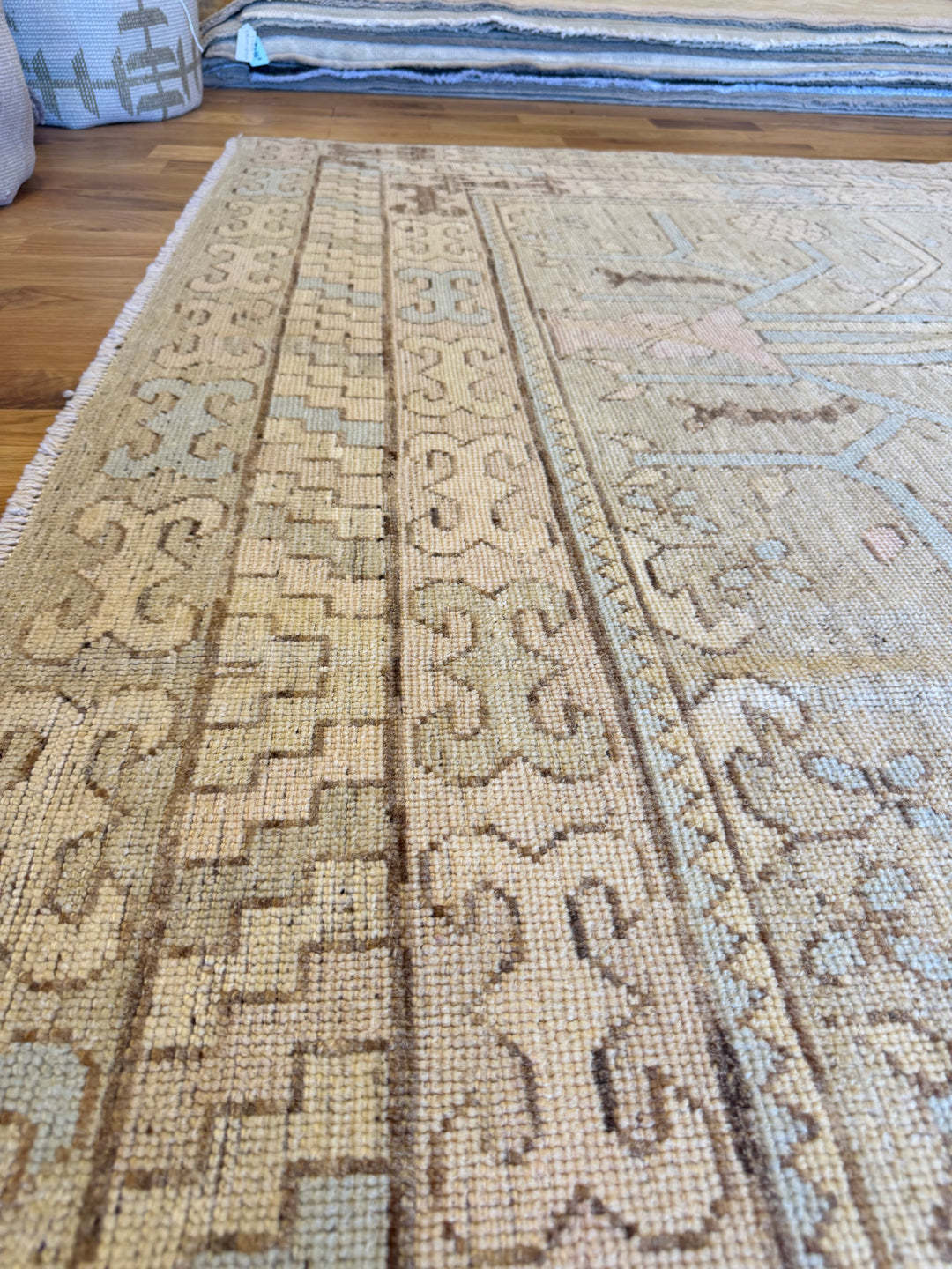 Khotan (OLD WOOL) 9.4x13.2
