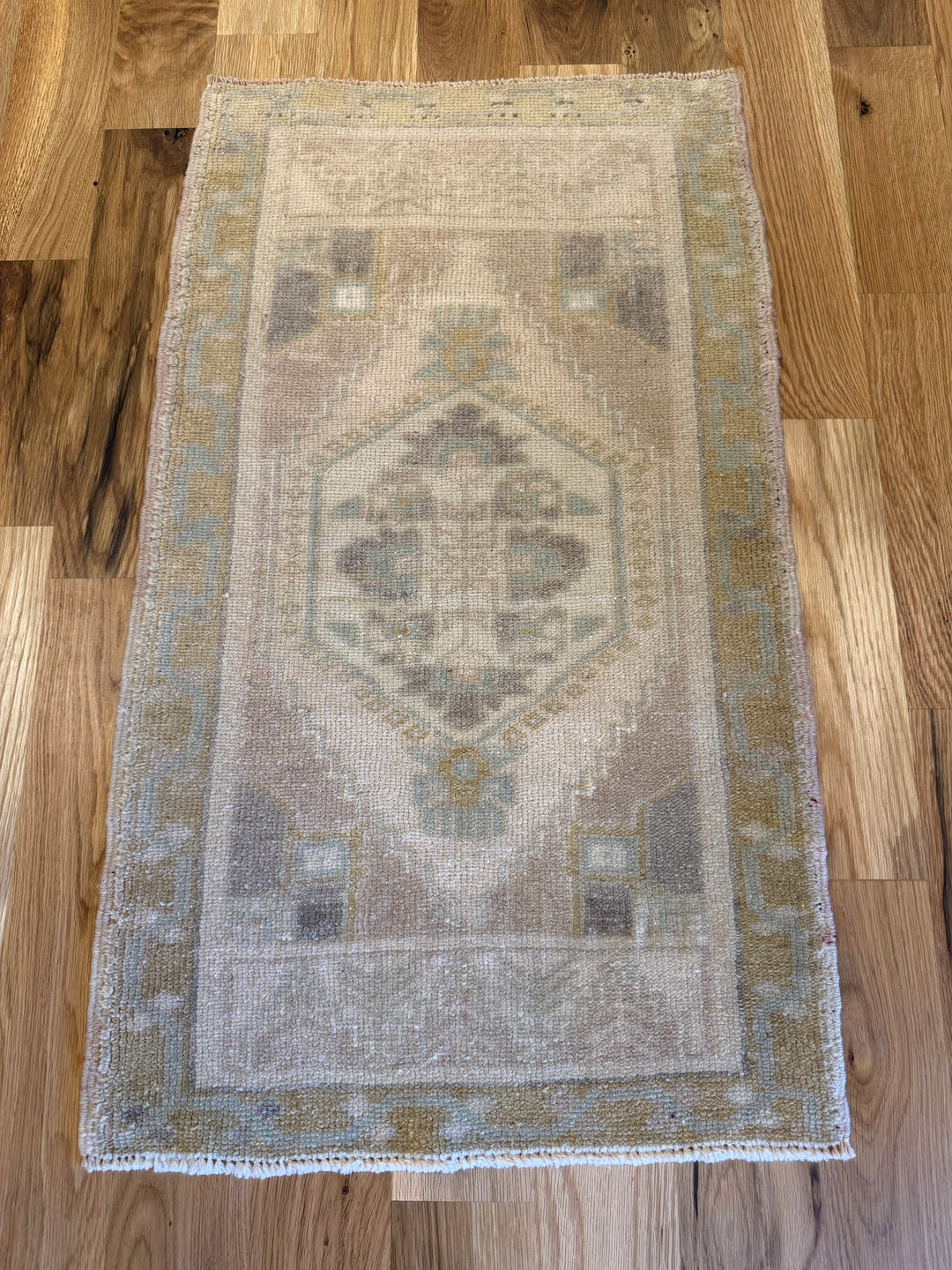 Yastik 1.10x3.2 - LillieKat Rugs