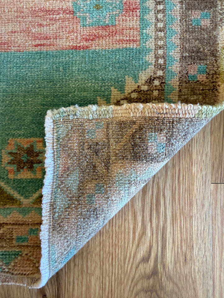 Yastik 1.7x2.11 - LillieKat Rugs