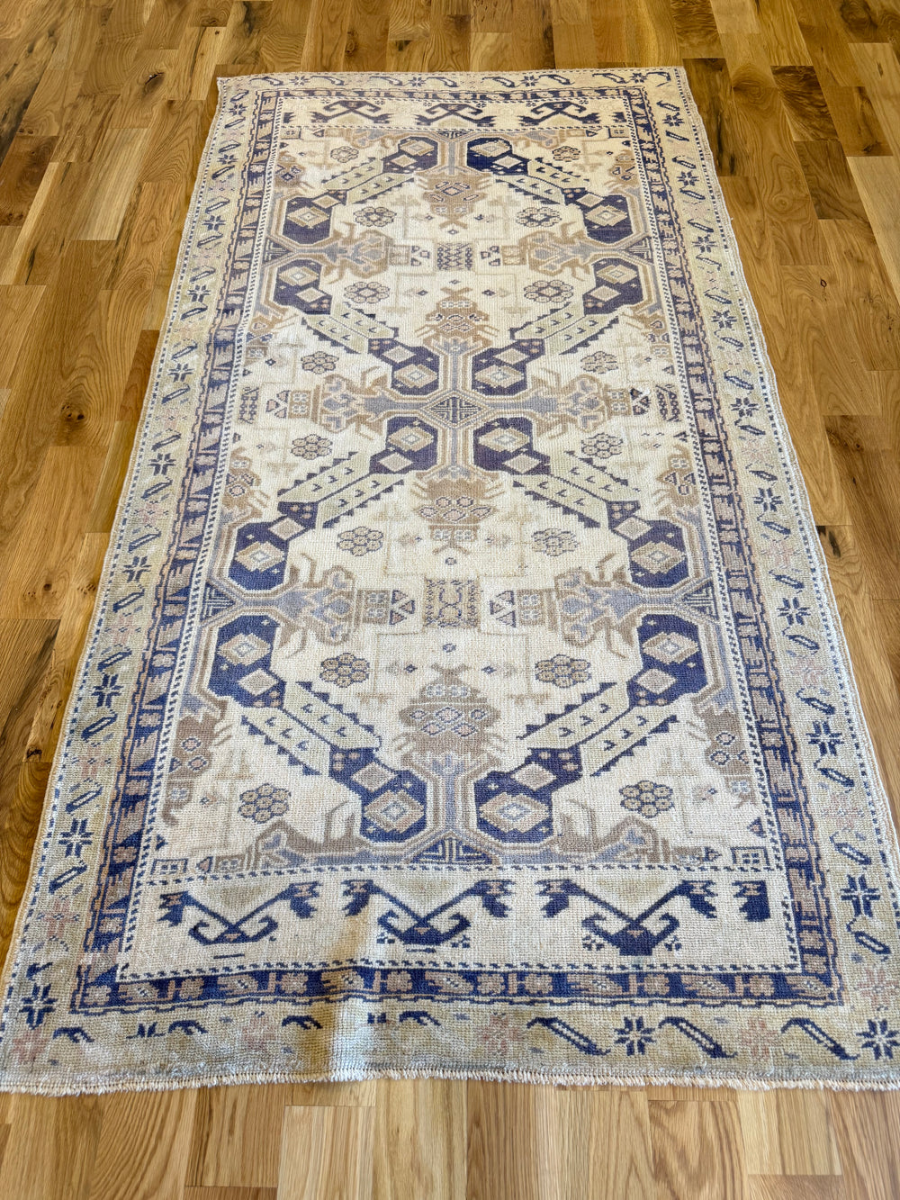 Anatolian 3.8x6.10 - LillieKat Rugs