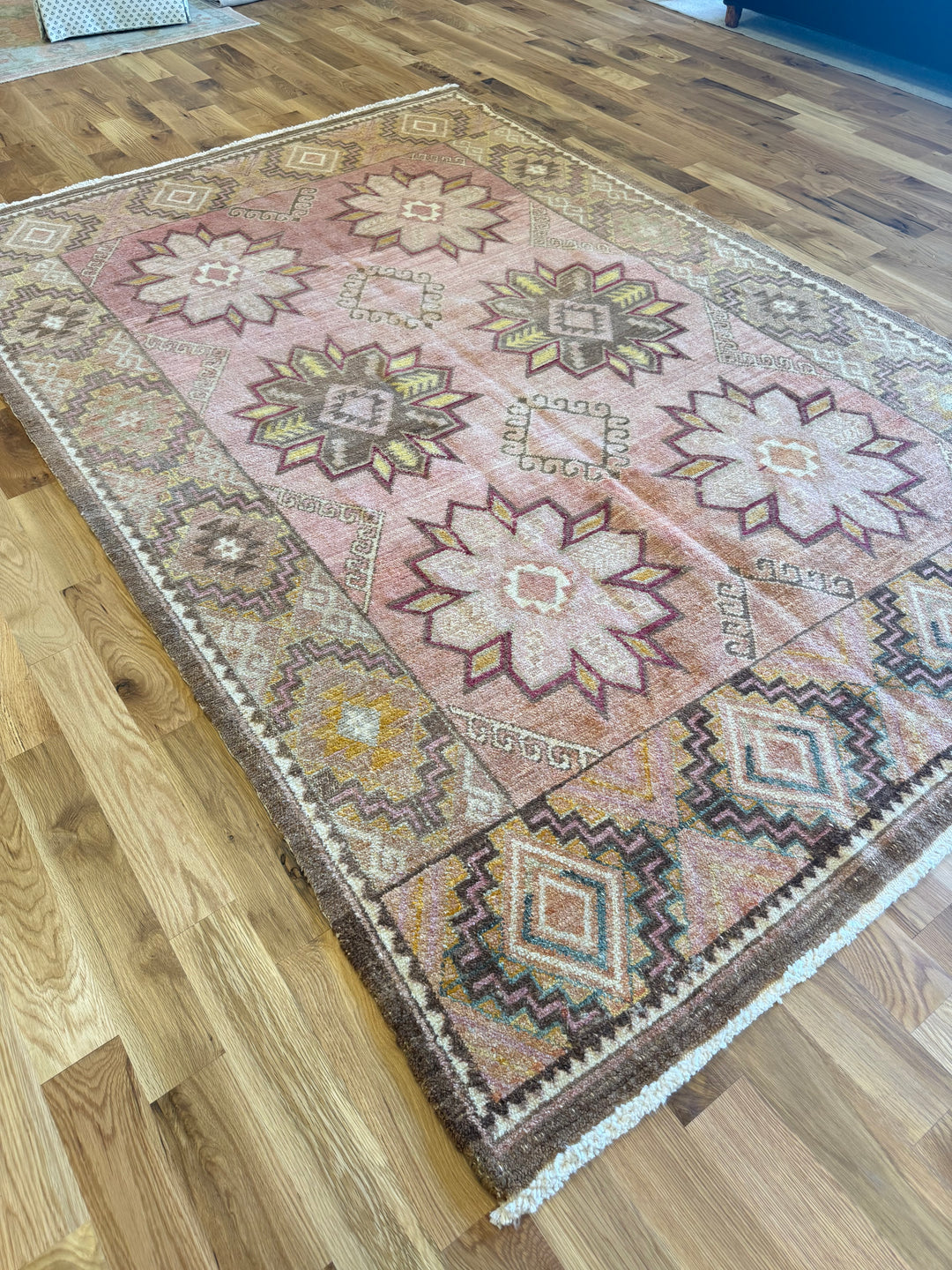 Kyrgyz 6.3x9.5