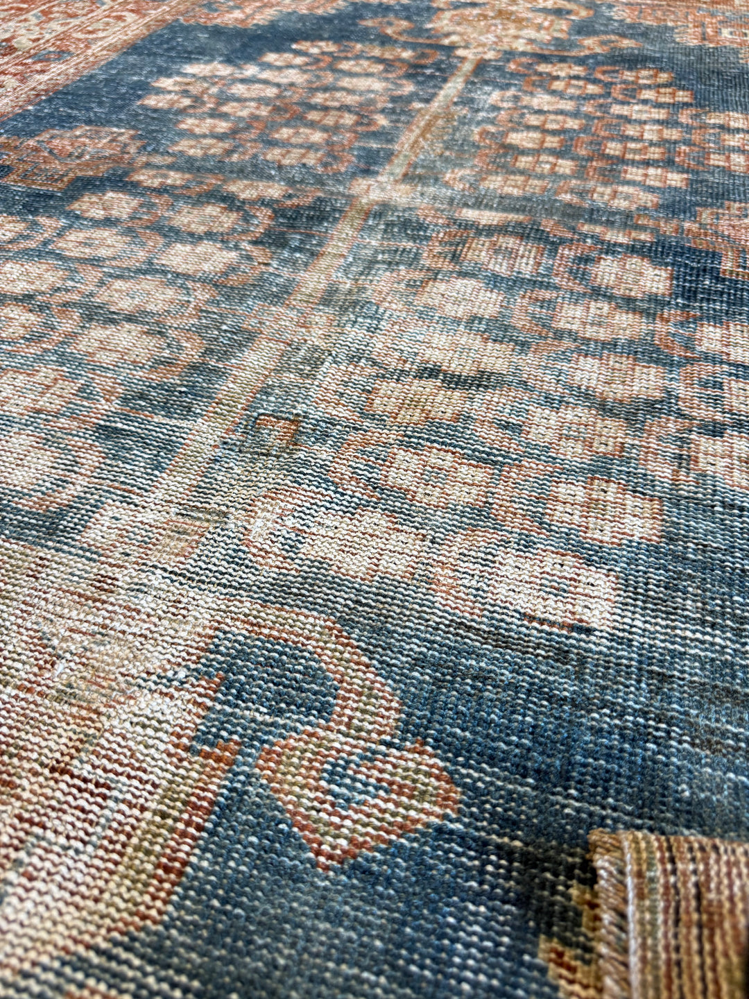 Shiraz 4.0x5.2