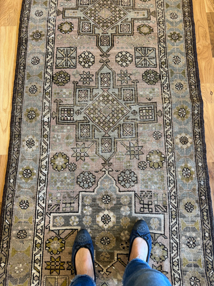 Persian Runner 3.0x11.2