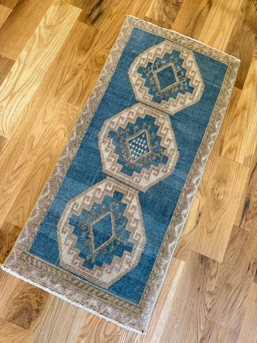 Yastik 1.5x3.0 - LillieKat Rugs