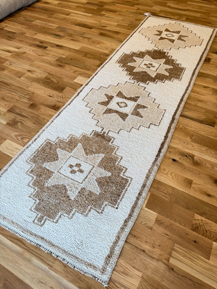 Herki Runner 3.0x9.11 - LillieKat Rugs