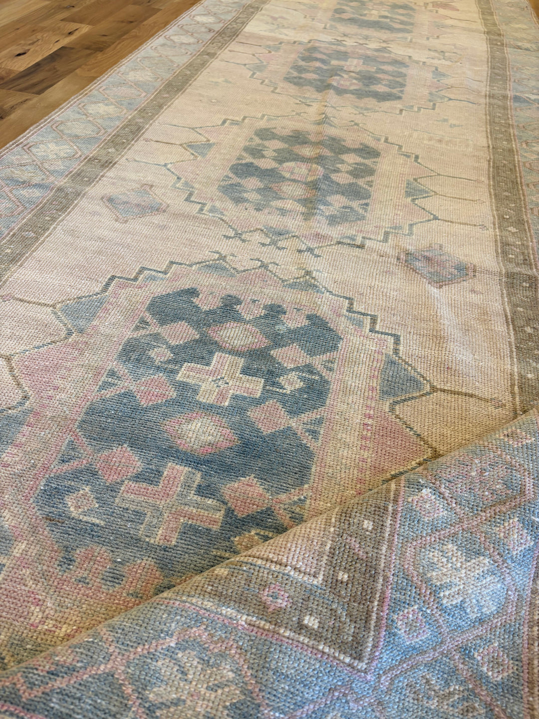 Saraband (Persia) Runner 3.4x10.4