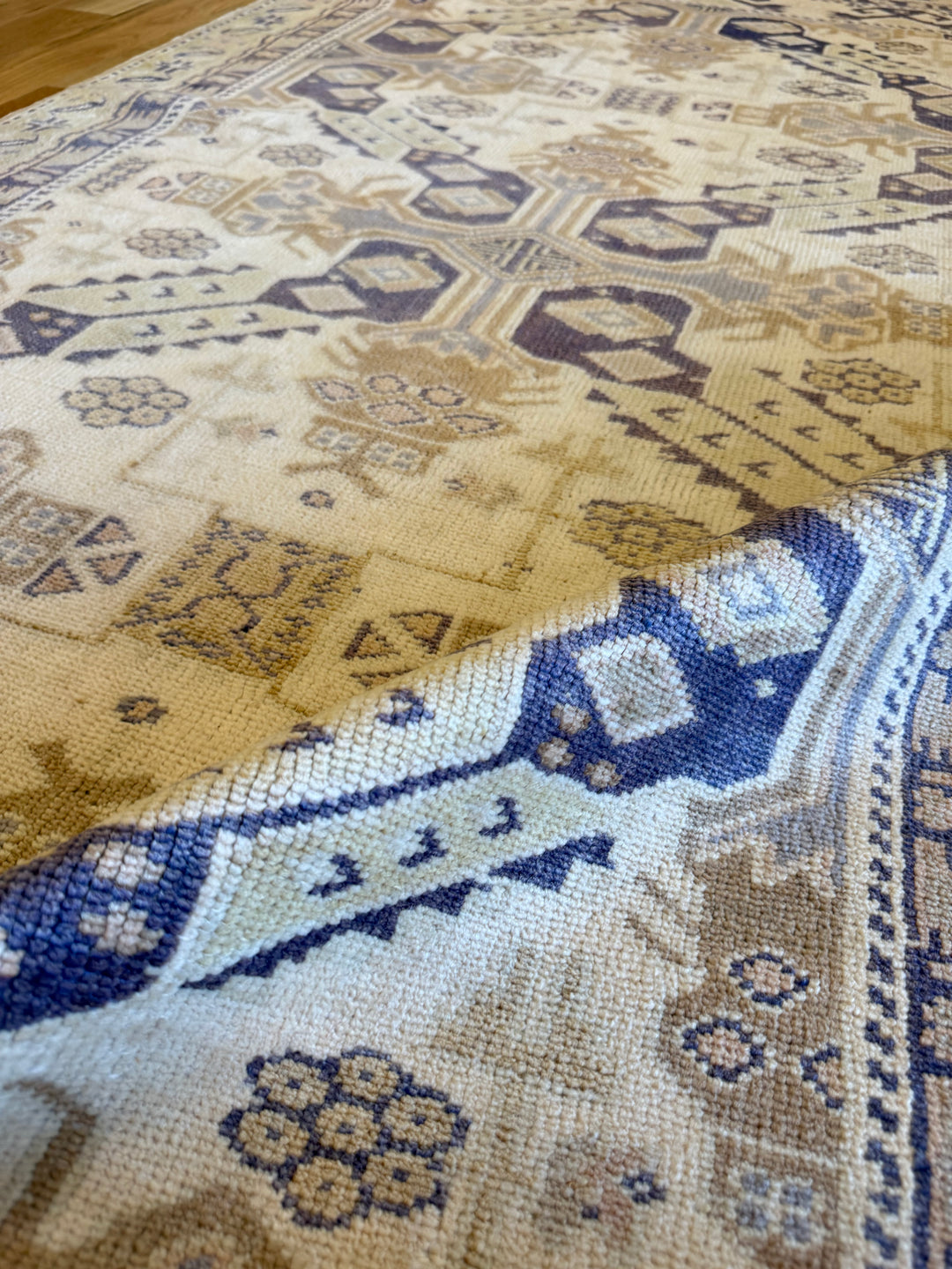 Anatolian 3.8x6.10 - LillieKat Rugs
