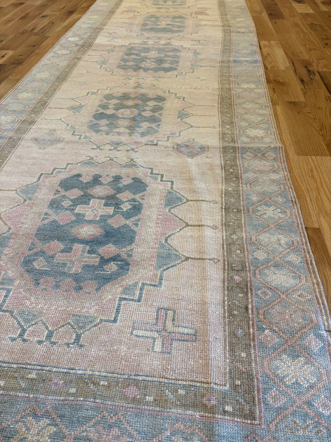 Saraband (Persia) Runner 3.4x10.4