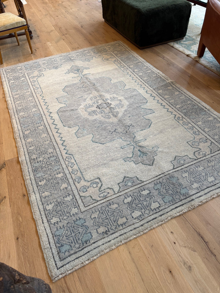 Oushak 5.6x8.3 - LillieKat Rugs